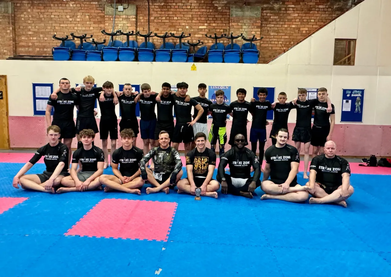 No-Gi BJJ training photo 13 - Don Grace Jiu Jitsu, Lincoln